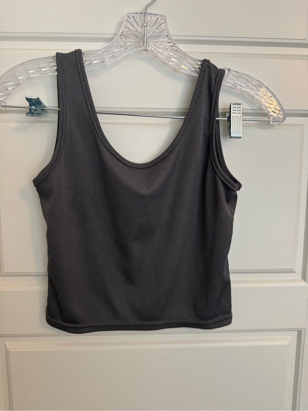 Amazon Women's Ribbed Crop Tank Top - Charcoal Gray